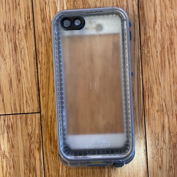 Lifeproof Fre for iPhone 5c - Picture 5 of 6